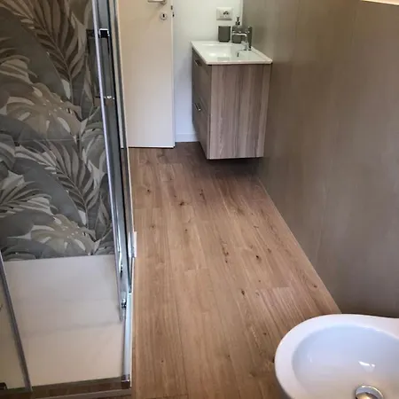 Piano Terra Prestinone Vigezzo Lt Appartement *