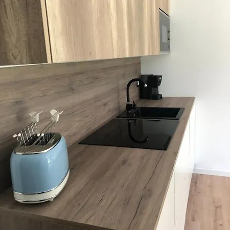 Piano Terra Prestinone Vigezzo Lt *